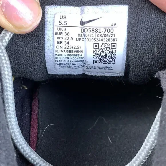 Nike Air Max 97 Golden Gals Metallic Gold Sneakers DO5881-700 Womens 5.5 - Picture 7 of 10